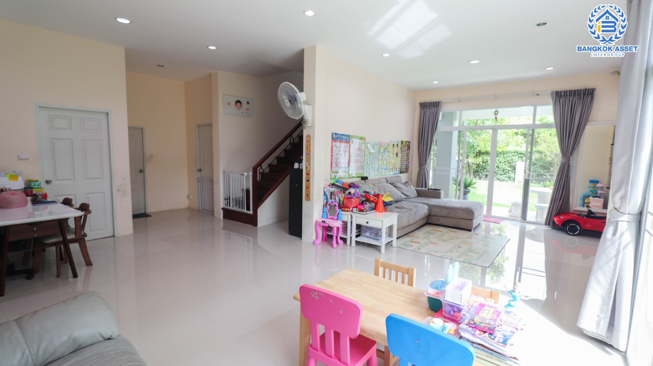 *****บ้านเดี่ยวมือสอง ม.บ้านสุขสบาย เอกชัย-บางบอน เนื้อที่ 110.5 ตร.ว. ฟังก์ชัน 4 ห้องนอน 3 ห้องน้ำ จอดรถได้ 4 คัน พื้นที่ใช้สอยเยอะถึง 194 ตร.ม. บนทำเลศักยภาพ เชื่อมต่อหลายเส้นทาง ใกล้เซ็นทรัลพระราม2 จุดขึ้นทางด่วน "พระราม2"